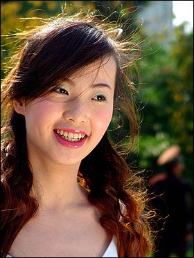 ��Ӱ���ɡ�����ó�ѧ���ĳ�Ư������