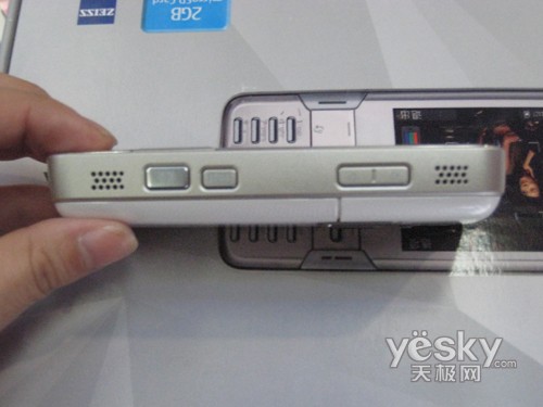 ����������ŵ����N82�𺳵ǳ�