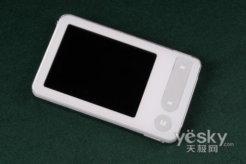 洁白主义风格设计!纽曼MOMO-X5新品评测