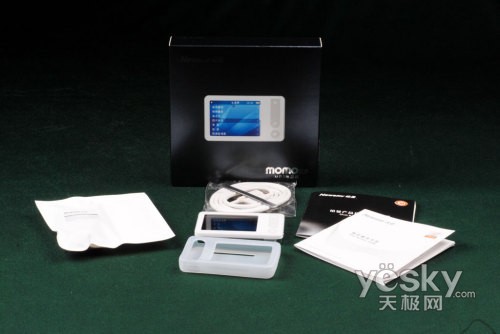 洁白主义风格设计!纽曼MOMO-X5新品评测