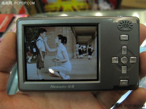 支持RMVB直接播纽曼K5+售价仅299元