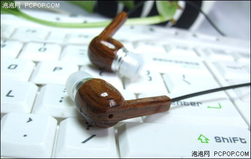 力仕普罗耳机的音乐诉愿