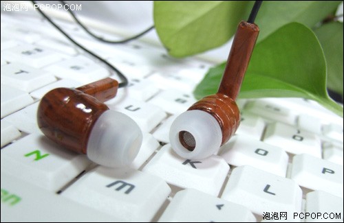 力仕普罗耳机的音乐诉愿