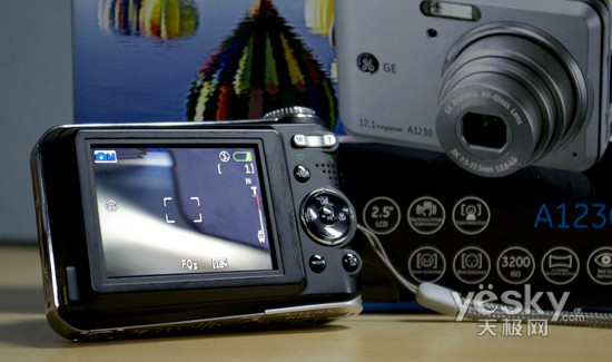 Цифровая камера Sanyo GE S1415 1200 CCD Цифровая камера Sanyo GE S1415 1200 CCD