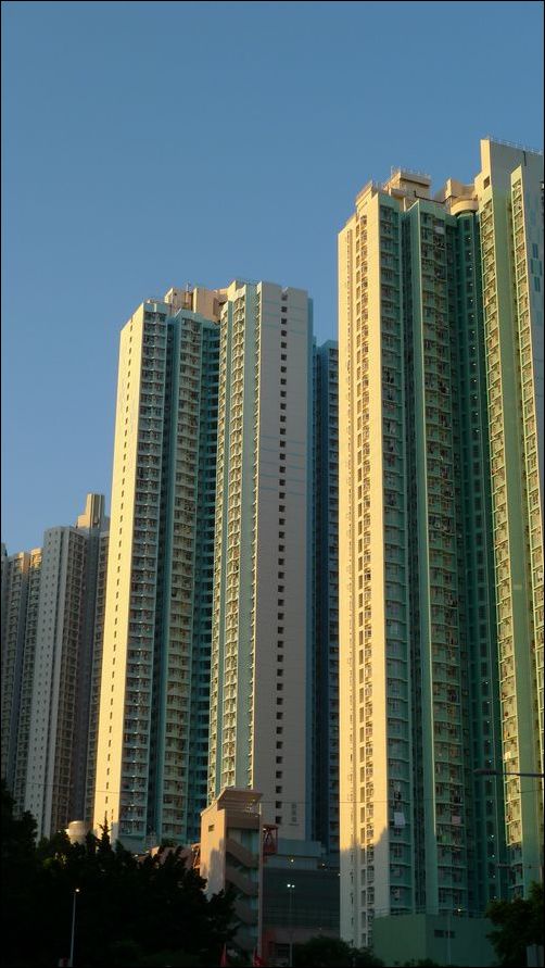 卡片中的战斗机 松下LX3跌至3599元_数码