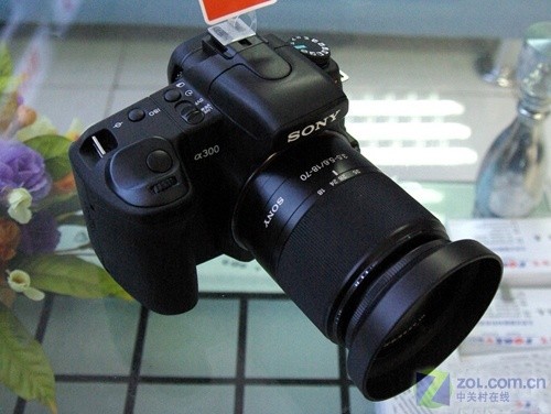 防抖单反仅3288元 索尼A300套机清仓甩货_数