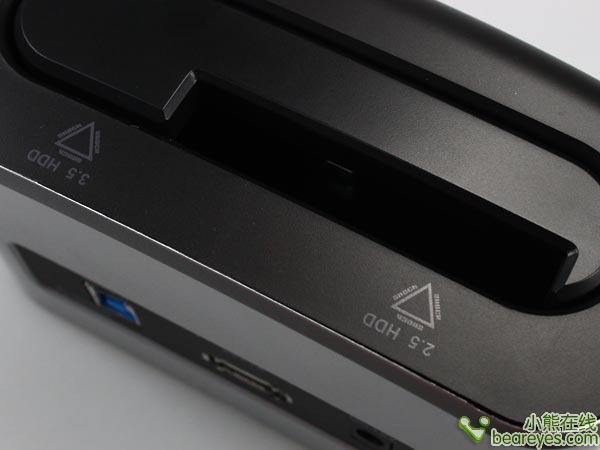 高速畅享奥睿科USB3.0硬盘底座首测