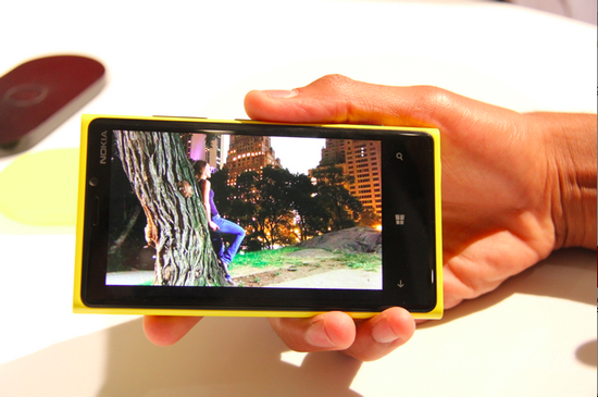 诺基亚Lumia 920评测:主打影像技术_手机