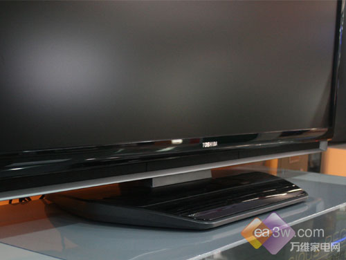 ��3000������֥52XF300CҺ�����
