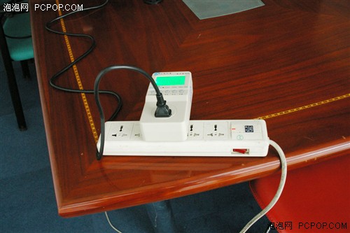 С����͵��TCL��ƷX9ϵ��Һ��TV����