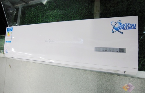 揭开冷静星神秘面纱 美的新品空调齐亮相_家电