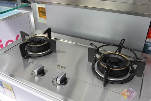 如何挑选一款适合自己的燃气灶 1276215775_ziQlZQ.jpg