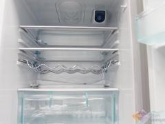 1300233045_Ch4UAy.jpg