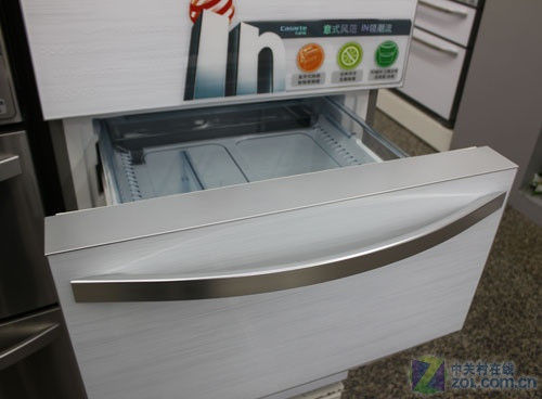 經典意式風格卡薩帝三門冰箱6399元