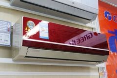 ͻ�Ƽ۸���߸������߷��пյ���3793