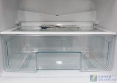 大承重玻璃搁架美菱三开门冰箱2499元