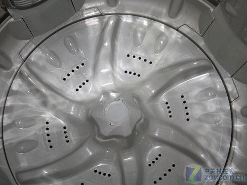 银离子抗菌功能小天鹅时尚波轮3098元