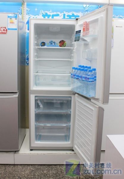 高效隔热层松下两门冰箱现价2490元
