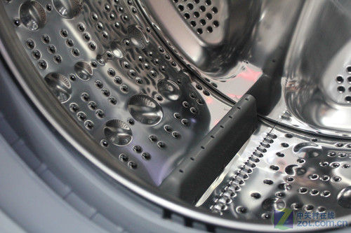 变频直驱电机LG时尚白色滚筒现4610元