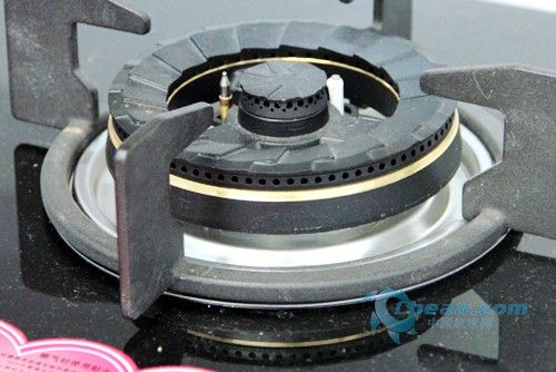 海尔燃气灶灶芯更换方法
