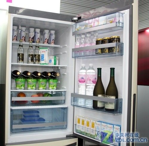 无霜三开门设计卡萨帝318L冰箱5980元