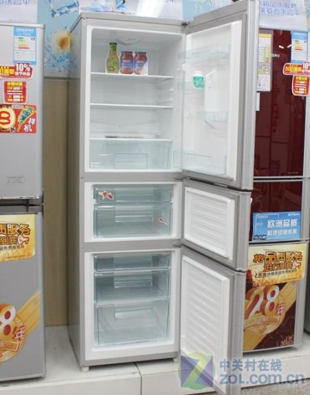 适合工薪阶层美菱三开门冰箱仅2499元