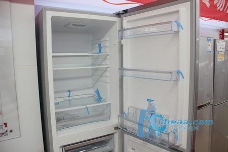 家庭务实之选美菱大容量两门冰箱热销