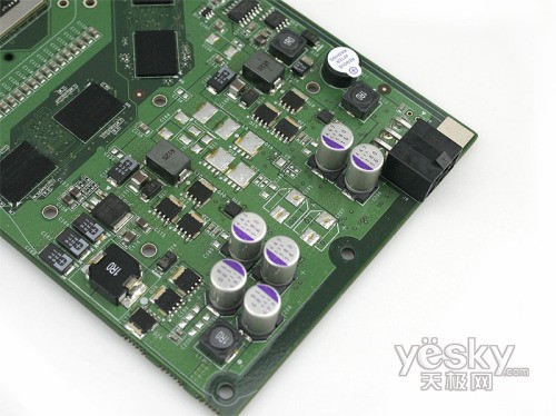 112�������������������u8800GT����1999