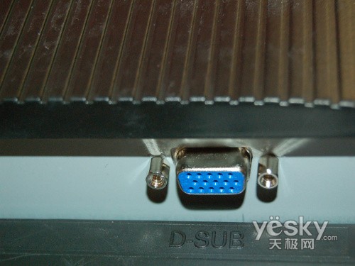 ��ҵ��˦������VA2216wҺ������2100Ԫ