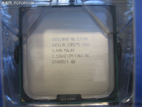 主攻3核羿龙45nm酷睿2E7200低价开卖