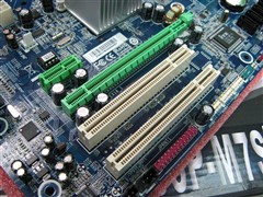 挑战DX10整合主板台系GF7100狂降100