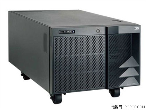 最大支持3.5T硬盘容量IBM高端服务器