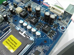 挑战DX10整合主板台系GF7100狂降100