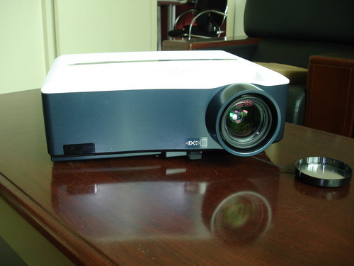 720PͶӰLW-6002000