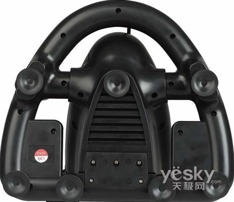 赛车手的梦想体验北通瞬风168/169方向盘