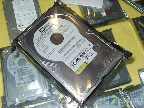 再破关口西数320GB企业级硬盘399元