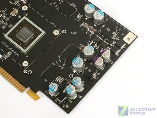 Ĭ��680/1900MHzXFX��ǿ9500GTʵ��ͼ