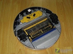 视频:节省更多时间机器人清洁工到货