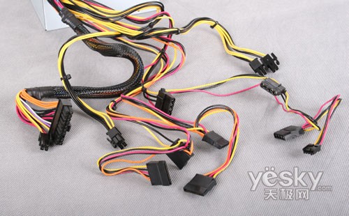杜绝浪费!开学装机必选长城400SD静音电源
