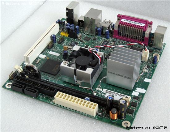 Intel˫��Atom�Ծ�VIANano����ʵ��