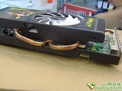 650/1900+双热管PNY超值9600GT显卡799元