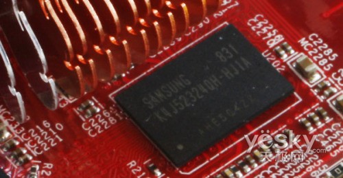 全接口、一键超频都齐了七彩虹HD4650上市