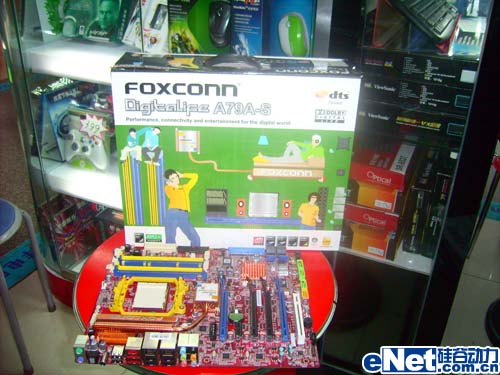 ��һ�Ͷ�����ʿ��790GX�����ɼ���