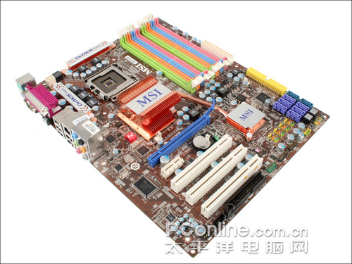 吓死华硕技嘉!微星8内存插槽P45评测