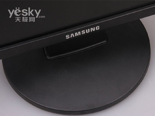 超强性价比+20000:1三星显示器2243EW评测