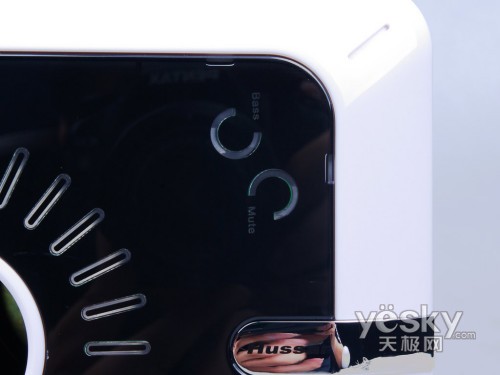 操作全靠指头!轻骑兵C500Q触控式音箱评测