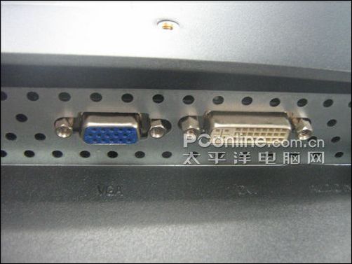 直降200元!现代Z98W18.5宽屏液晶杀799