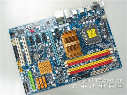 技嘉全固态P45主板竟卖899元