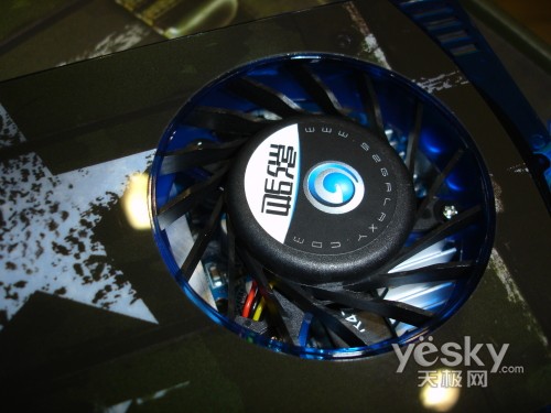 ����Դ�Ӱ��9800GT+�н����Կ�699��������