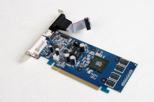 最新!最热!NVIDIA GeForce 210神秘图赏!_硬件